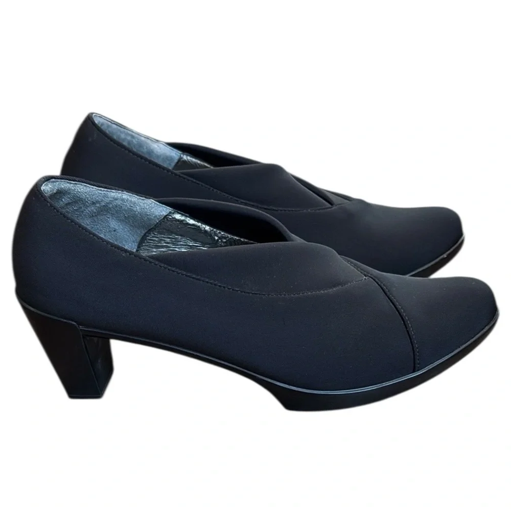 NAOT Black Stretch Heels Women’s 9 (EU40) - Picture 1 of 11